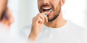 Ways to Safely Remove Food Stuck in Wisdom Tooth Hole